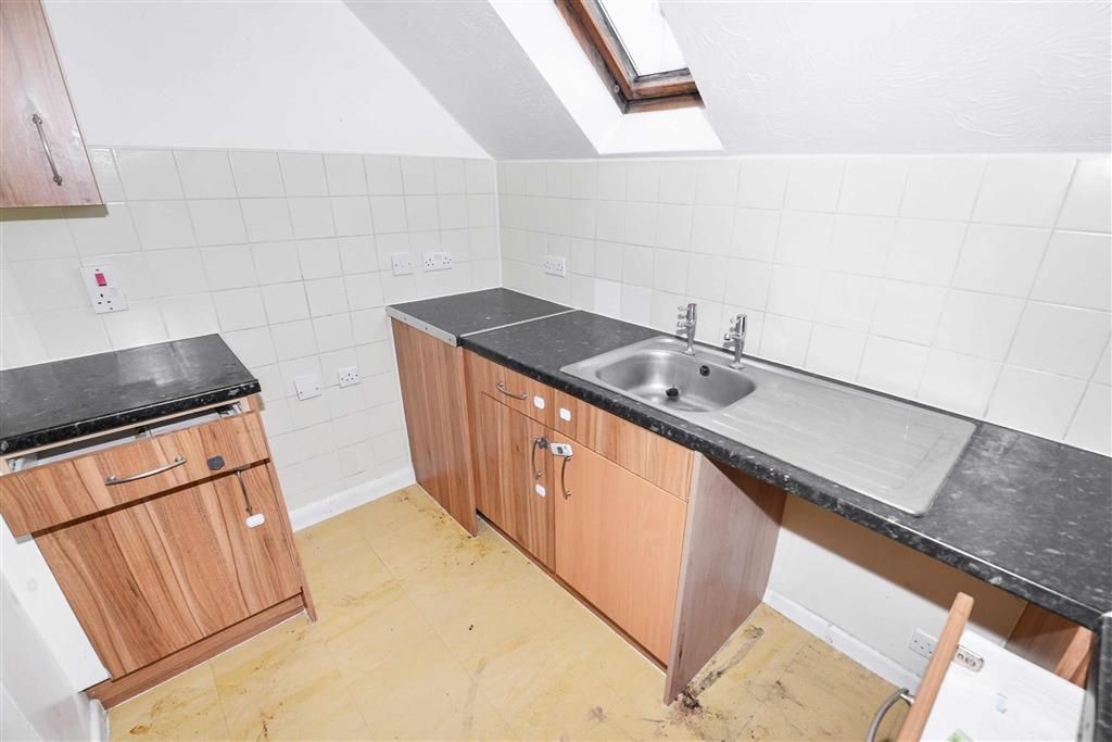 Property photo 3 of 5