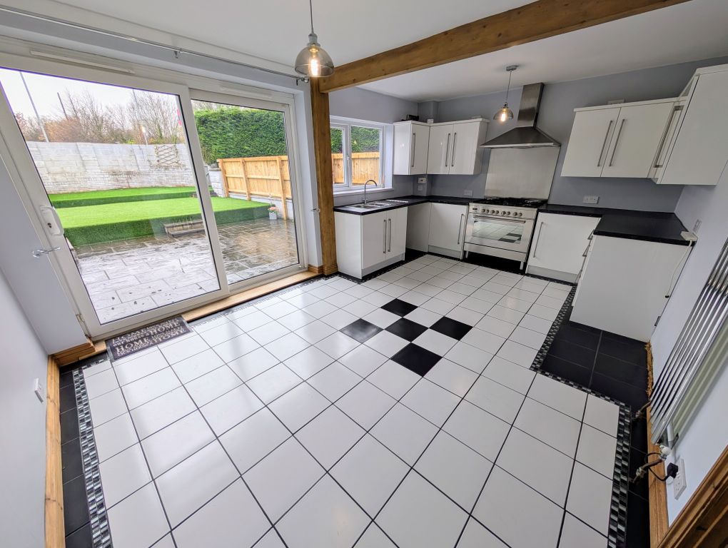 Property photo 3 of 9 Pxl_20250210_115535092~2