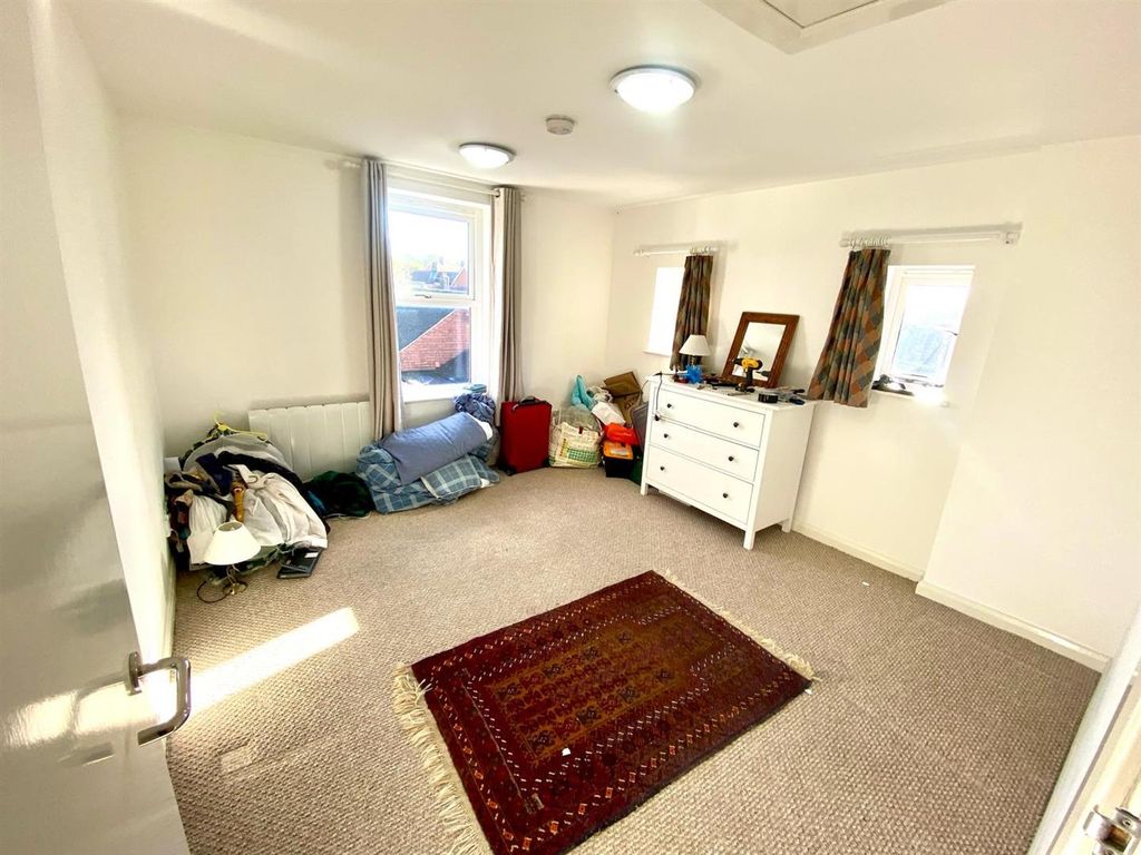 Property photo 3 of 9 Img-20260302-Wa0026.Jpg