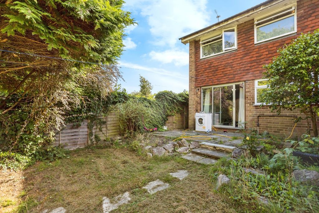 Property photo 2 of 17 Photo