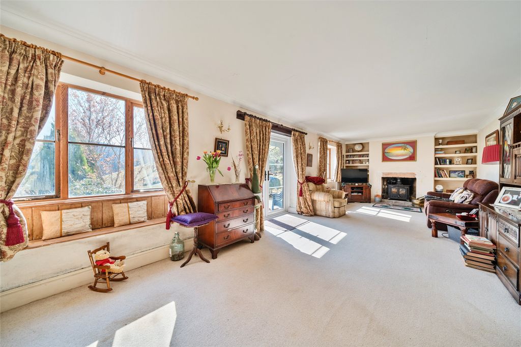 Property photo 3 of 23 Picture No. 16