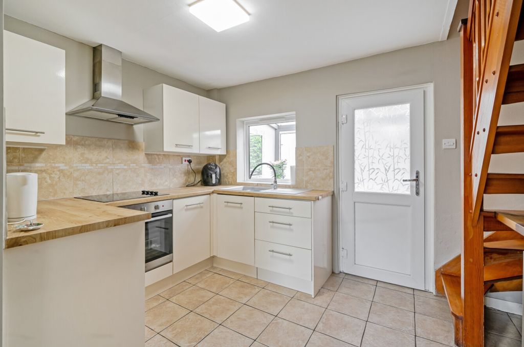 Property photo 3 of 11 1279136 (3)