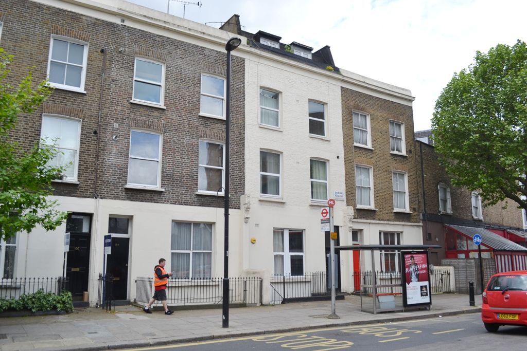 Property photo 1 of 5