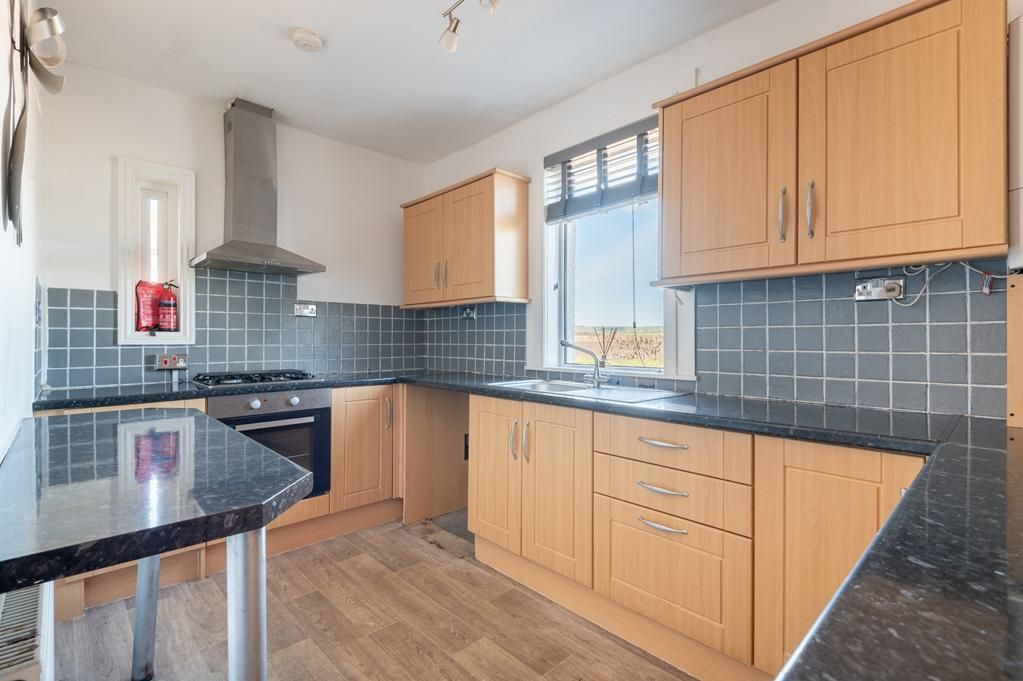 Property photo 3 of 25 Cup1459Seg Kitchen.Jpg