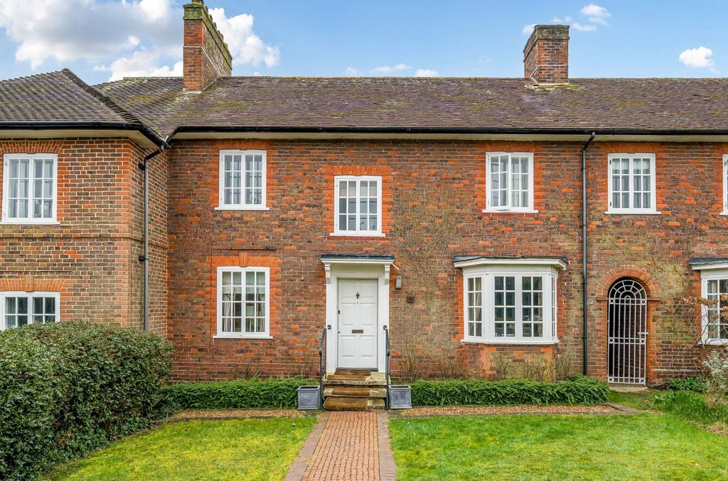 Property photo 1 of 12 1421274-6-69A083B...