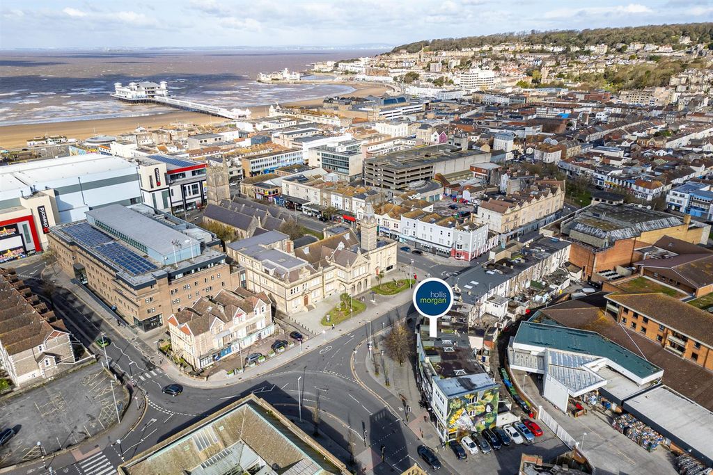Property photo 3 of 20 Flat 1, 4 The Centre, Weston-Super-Mare, North Som