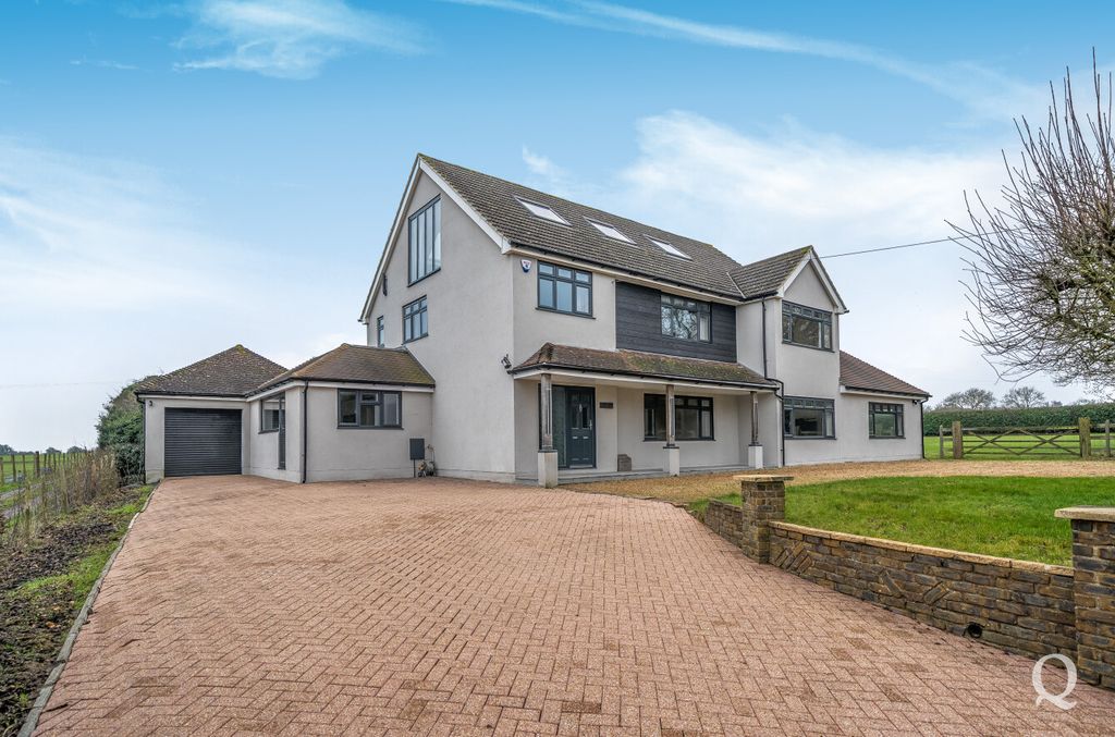 Property photo 1 of 45 Fb5511A5-0054-4B9...