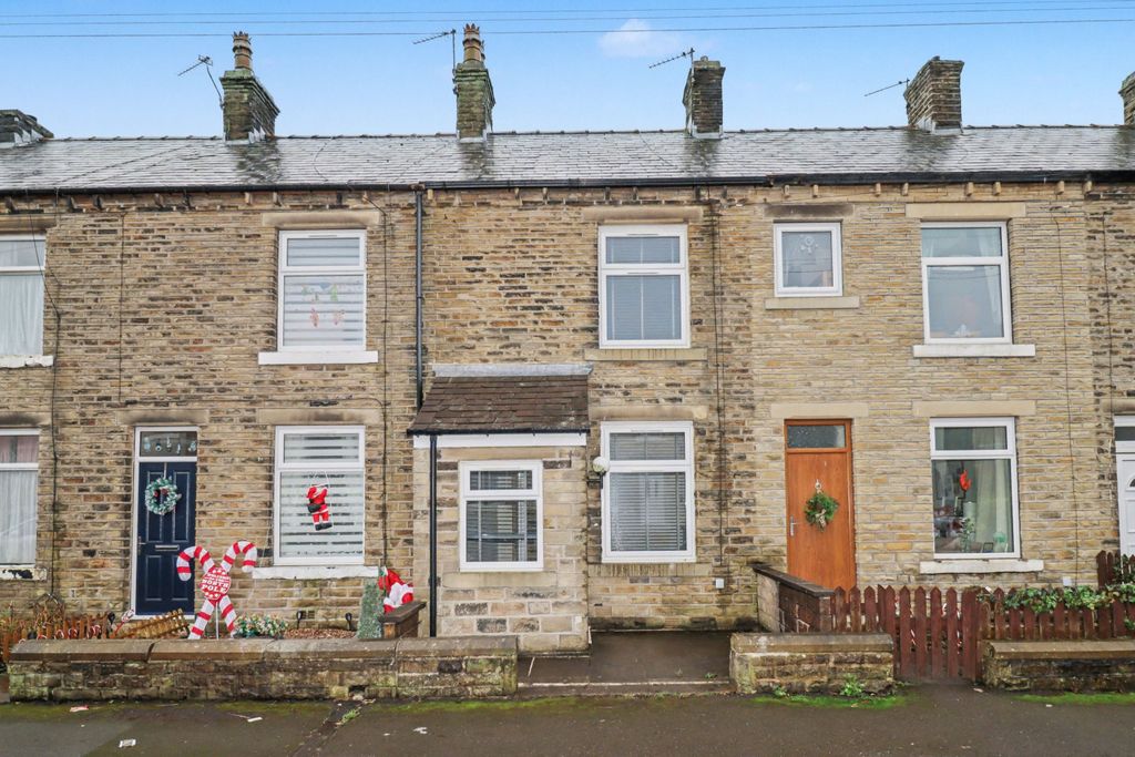 Property photo 1 of 15 35 Mona Street, Slaithwaite, Huddersfield, West Yorkshire, HD7 5Ej