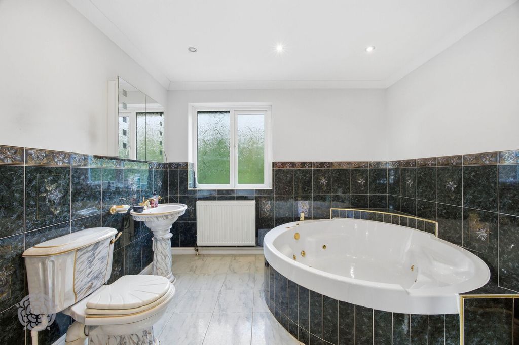 Additional image 27 of 7 bed detached house for saleOakley Park, Bolton BL1