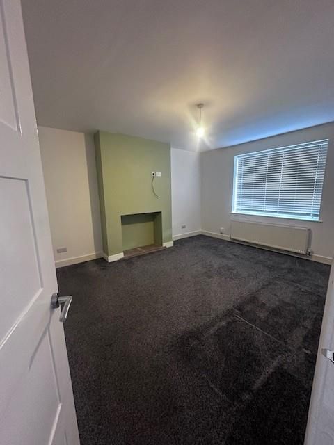 Property photo 1 of 15 Hilock.Jpg
