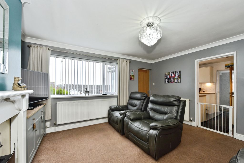 Property photo 3 of 20 Dsc_9090