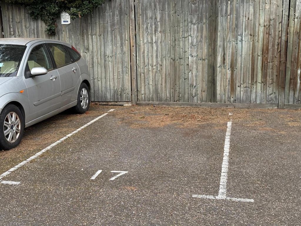 Property photo 2 of 8 02.Jpeg