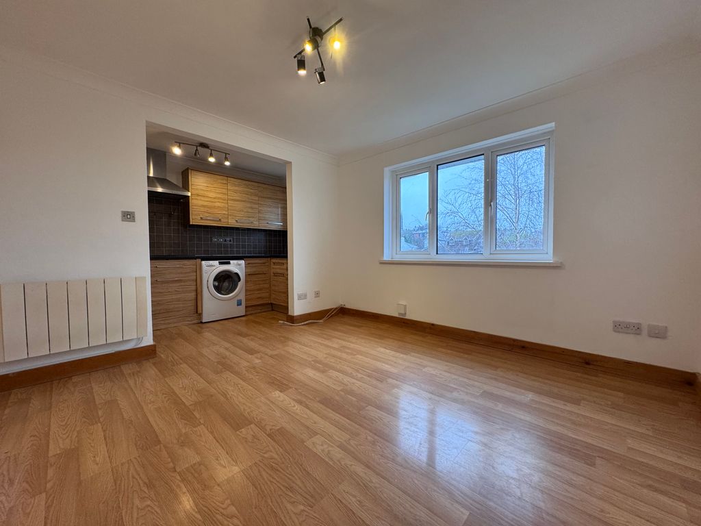 Property photo 1 of 13 Living Space