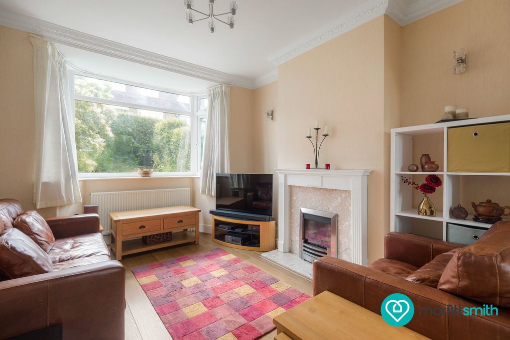 Property photo 2 of 24