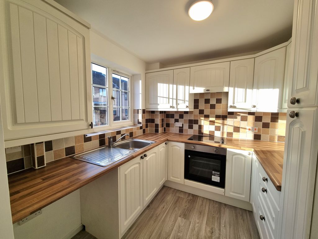 Property photo 2 of 13 Kitchen