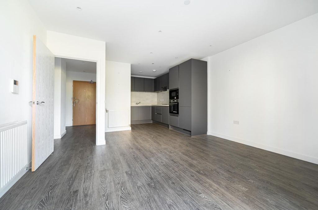 Property photo 3 of 14 1493358 (3).Jpg