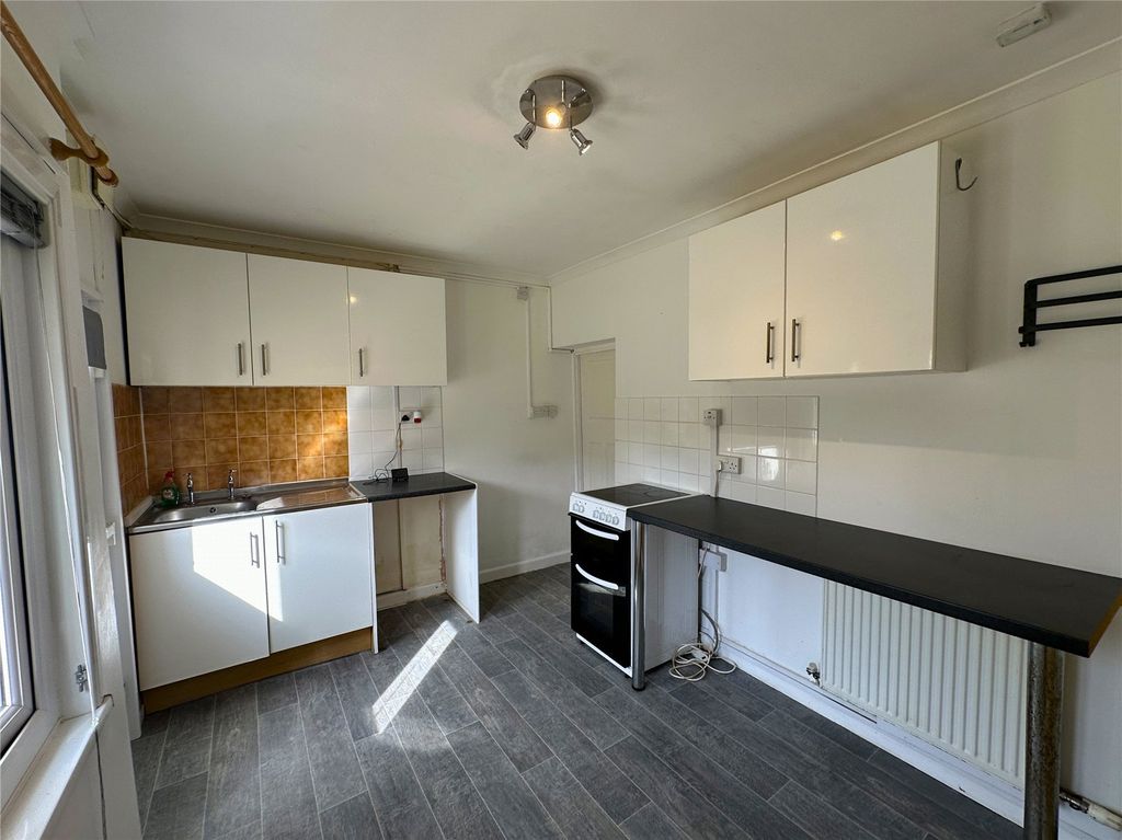 Property photo 3 of 15 Picture No. 09