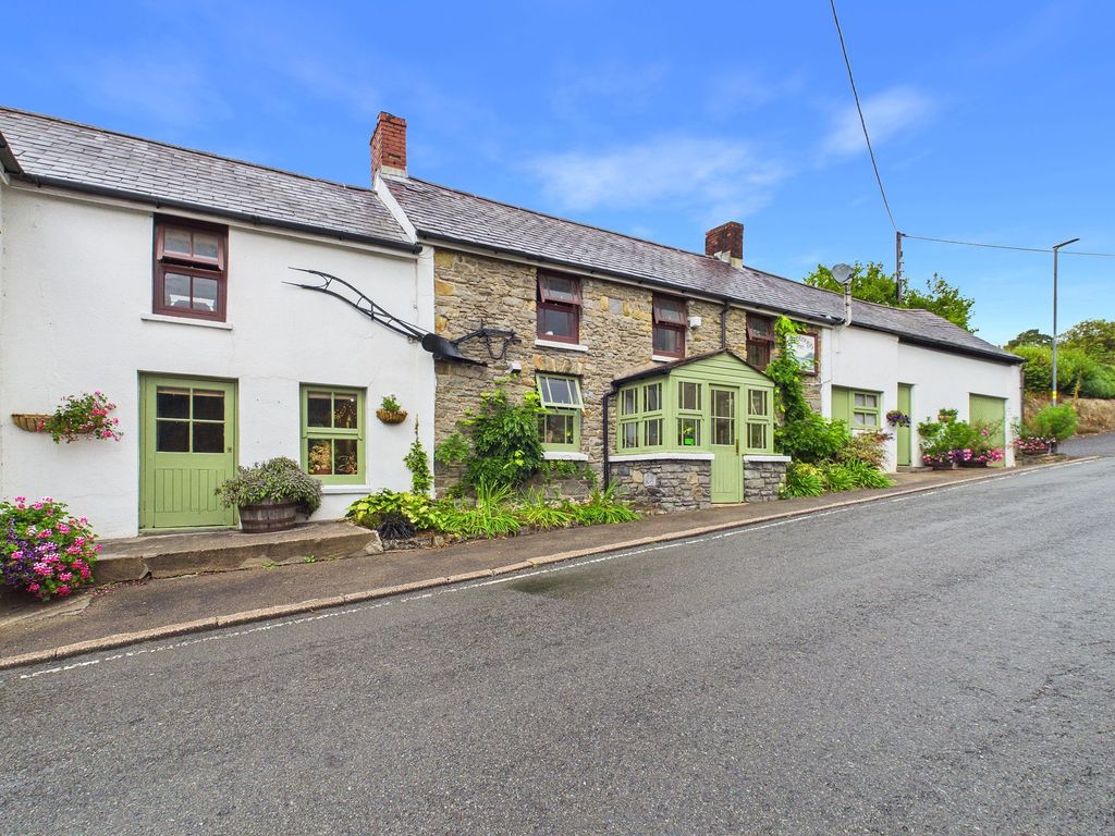 Property photo 1 of 54