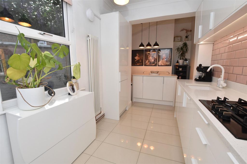 Property photo 3 of 15 Dsc_0351 - Copy (8).Jpg