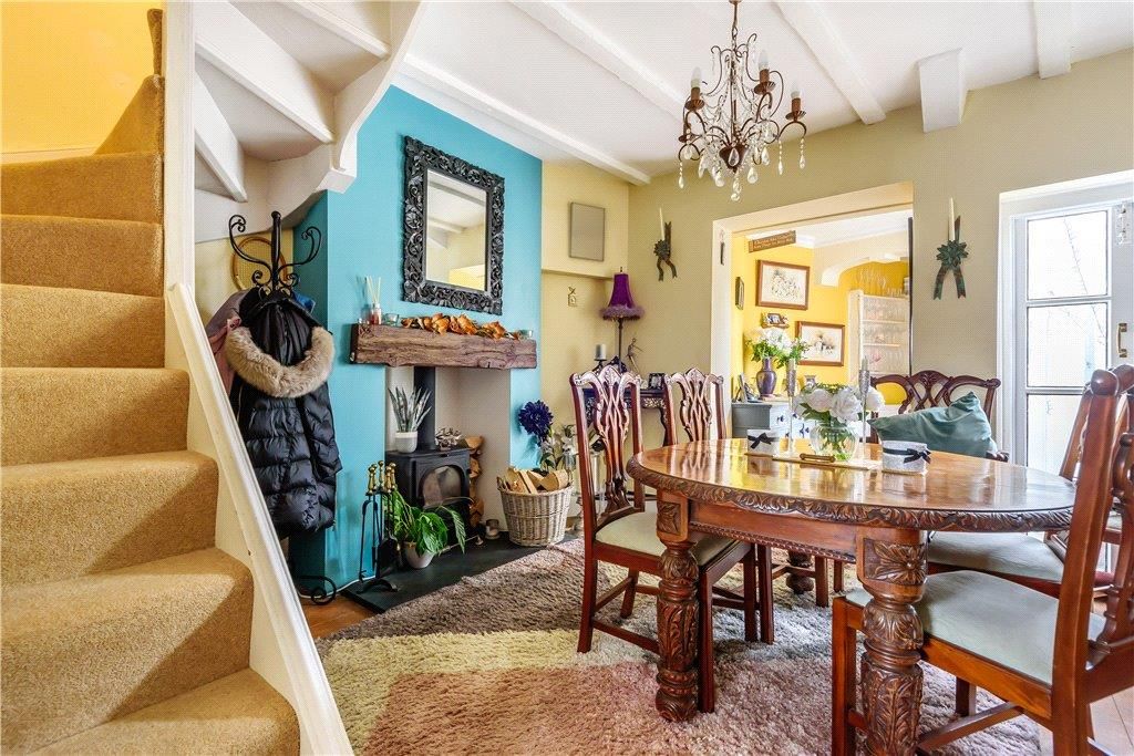 Property photo 3 of 11 Dining Room