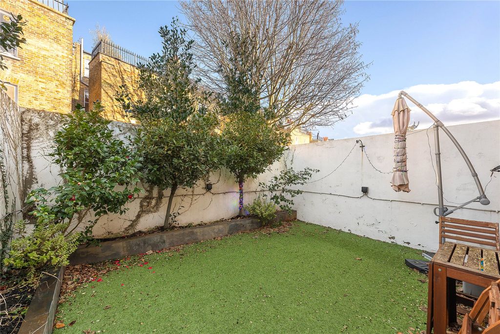 Property photo 3 of 12 Picture No. 08