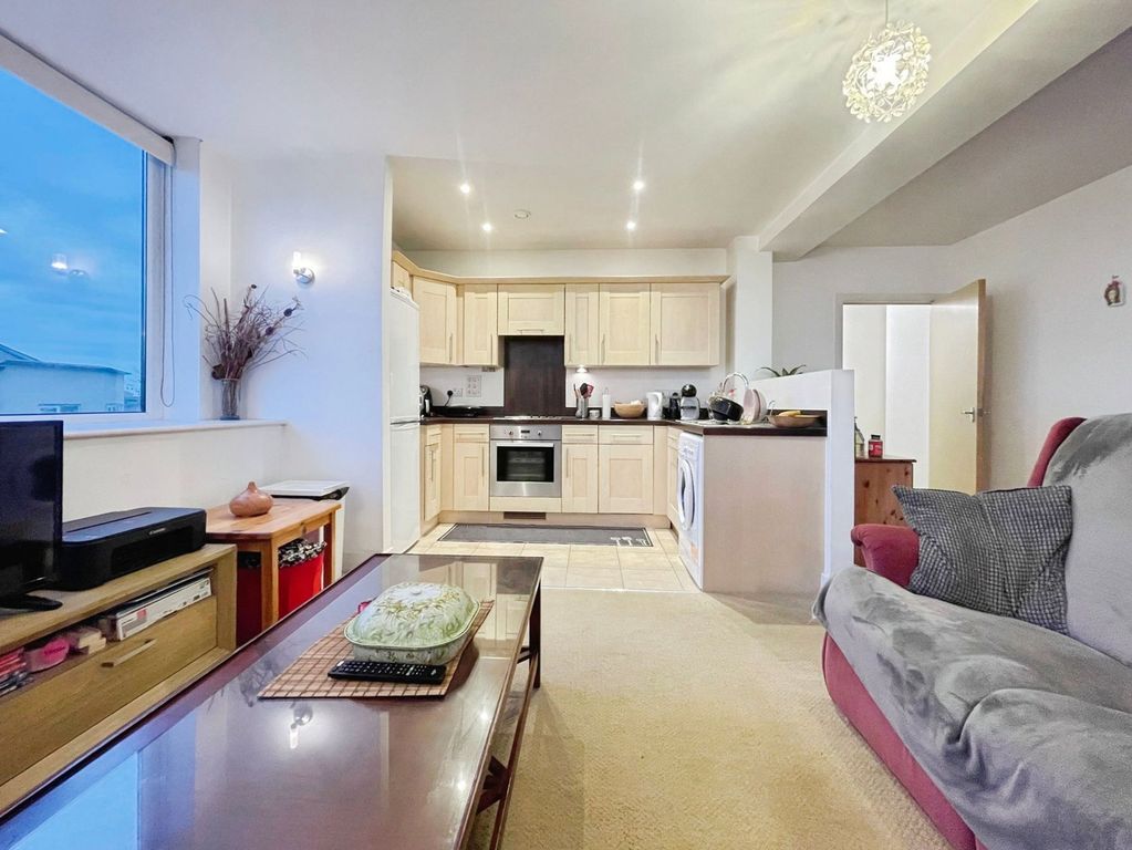 Property photo 2 of 15