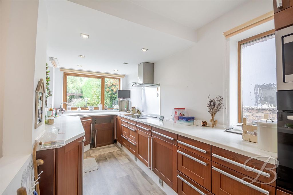 Property photo 3 of 43 Ccltd-21.Jpg