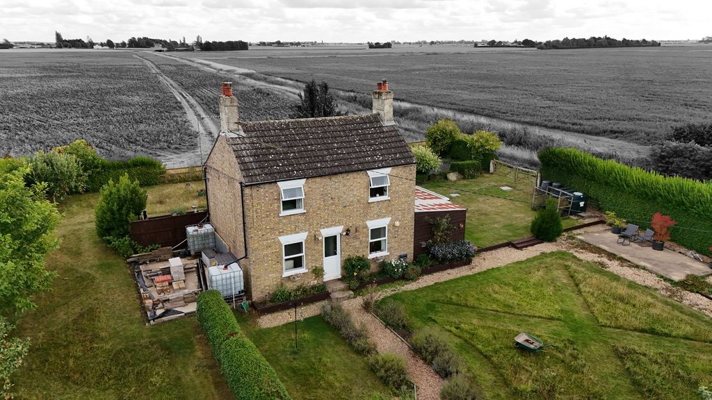 Property photo 1 of 38