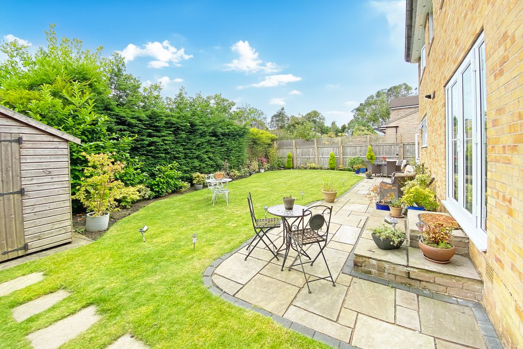 Property photo 2 of 15