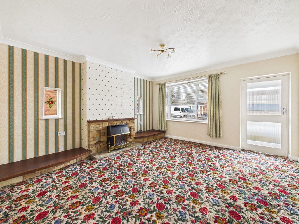 Property photo 2 of 23