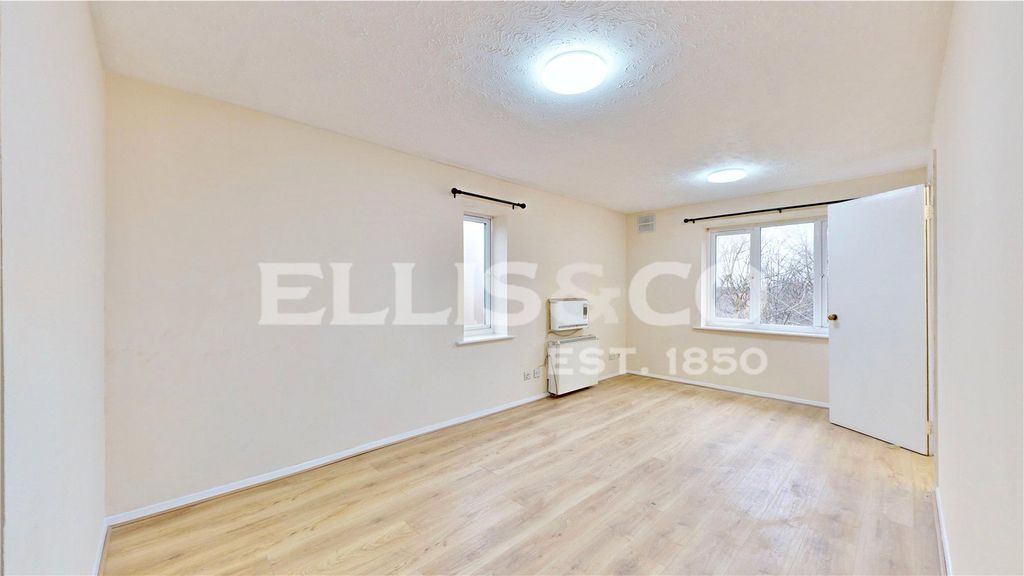 Property photo 1 of 15 Picture No. 15
