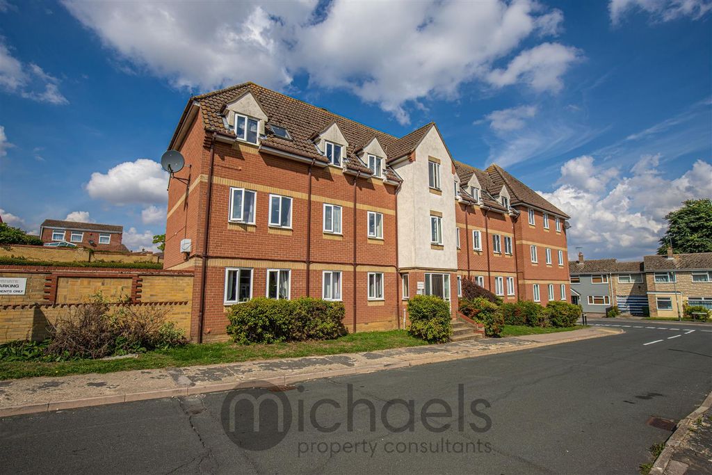 Property photo 1 of 7