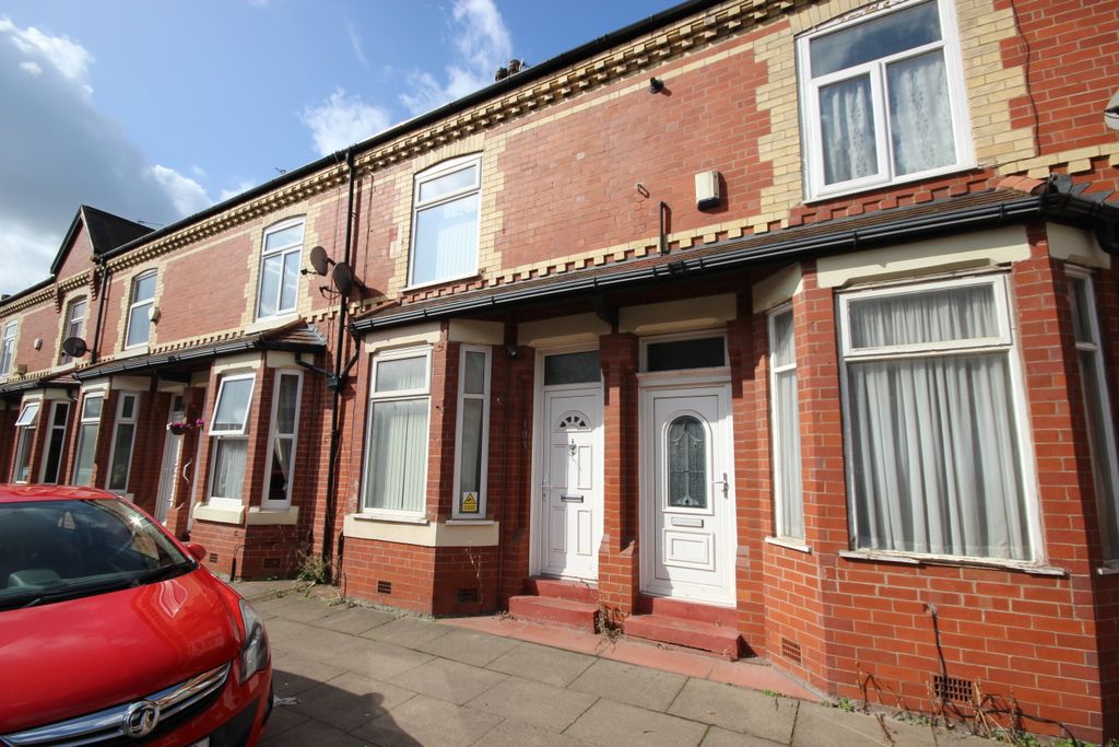 Property photo 1 of 13