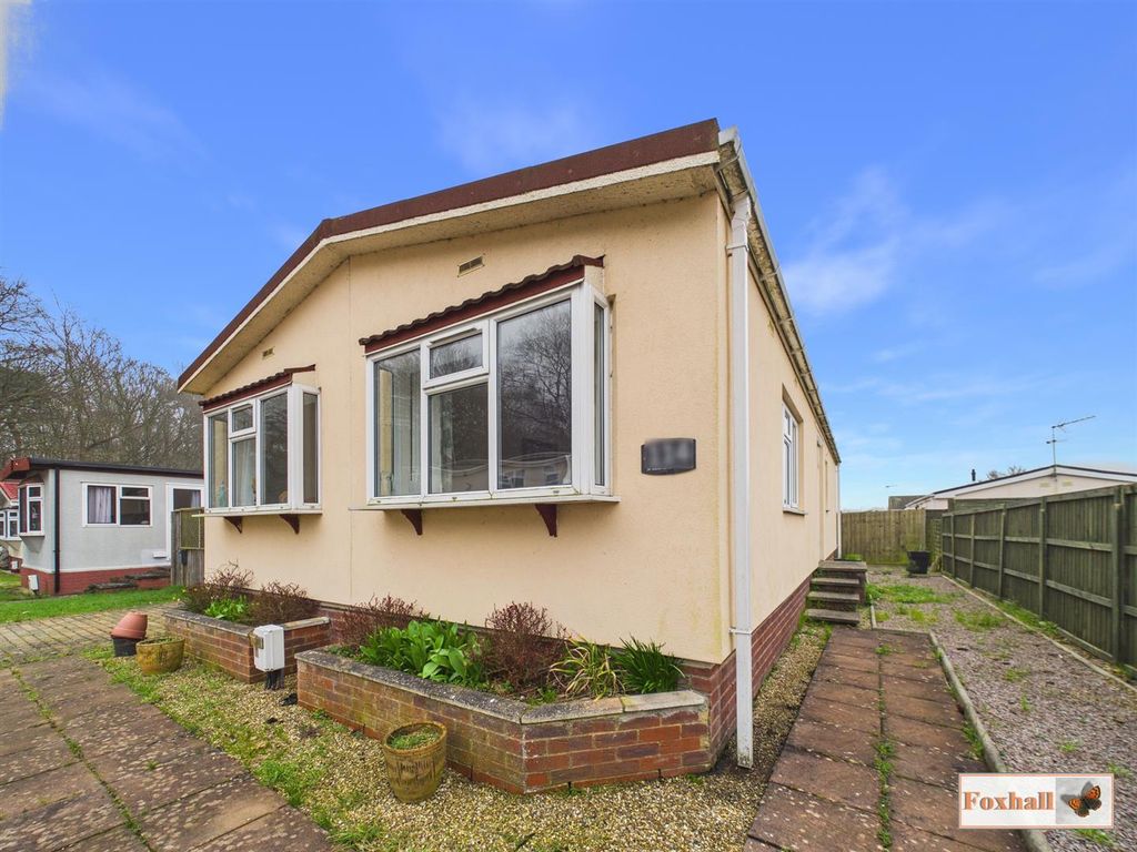 Property photo 1 of 16 Front