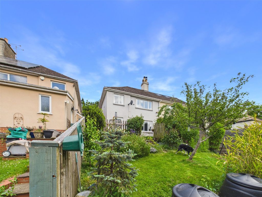 Property photo 1 of 27 Picture No. 30