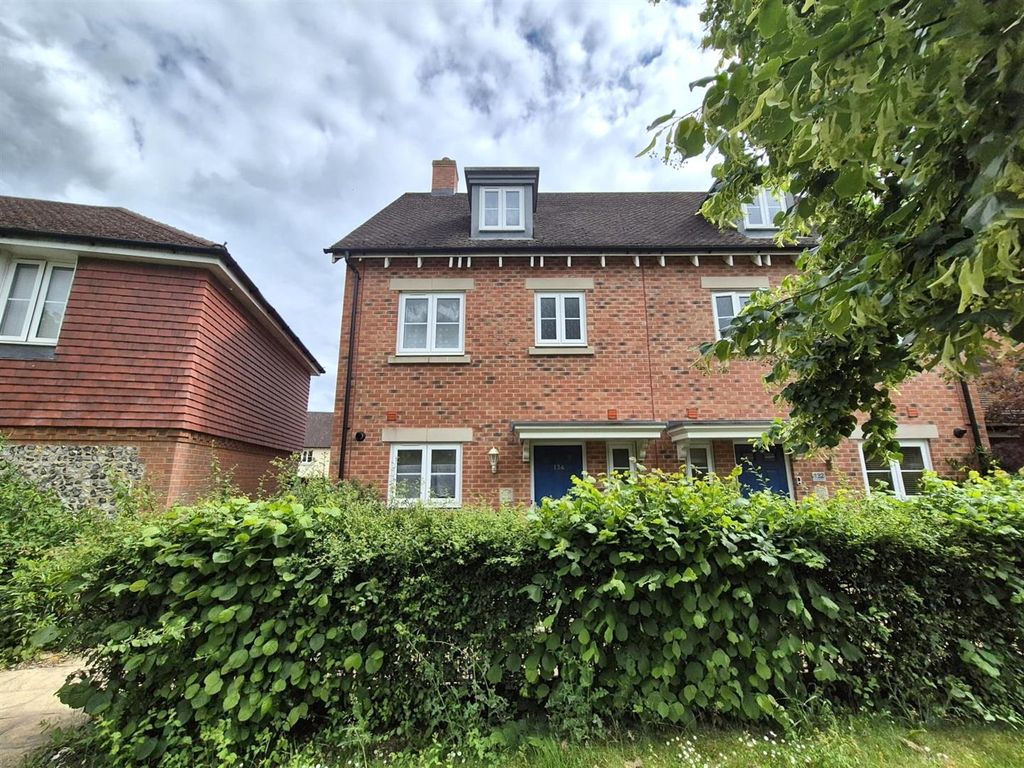 Property photo 1 of 13 Front