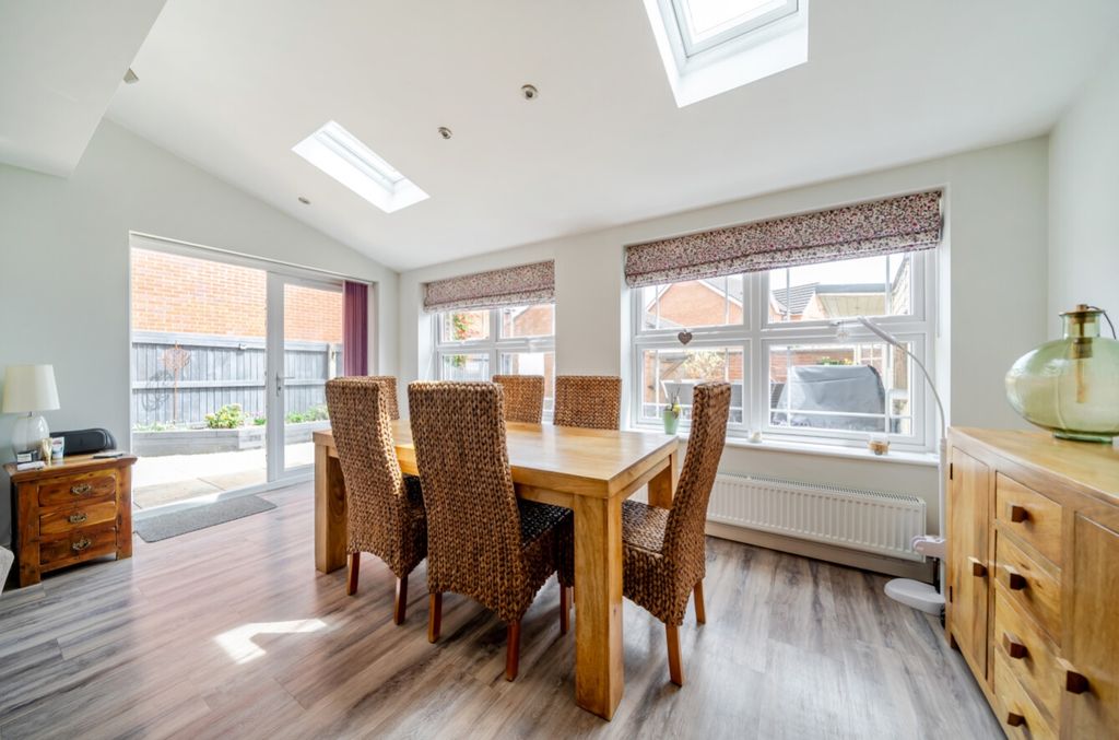 Property photo 3 of 28 1481559-18-6A3402A6B697A