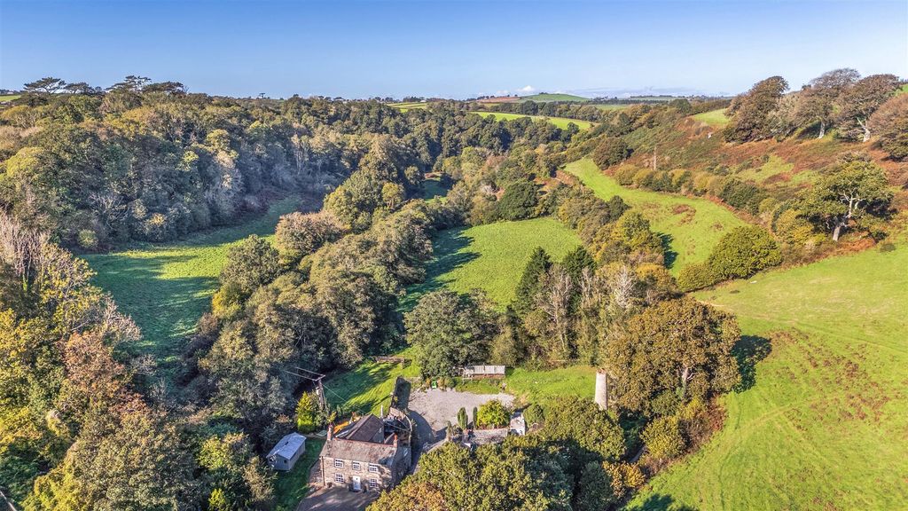 Property photo 2 of 31 Aerial