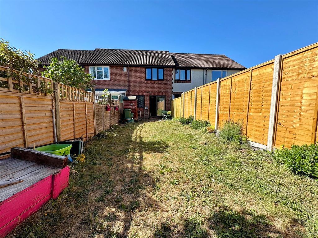 Property photo 3 of 4 Garden 2.Jpg