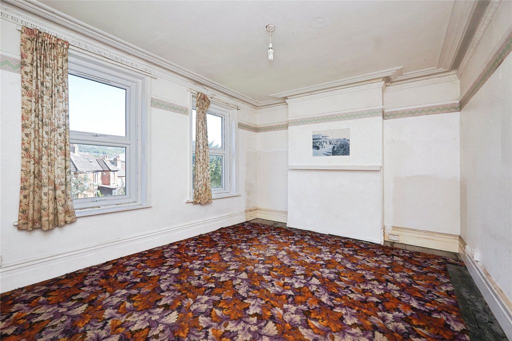 Property photo 3 of 20 Picture No. 08