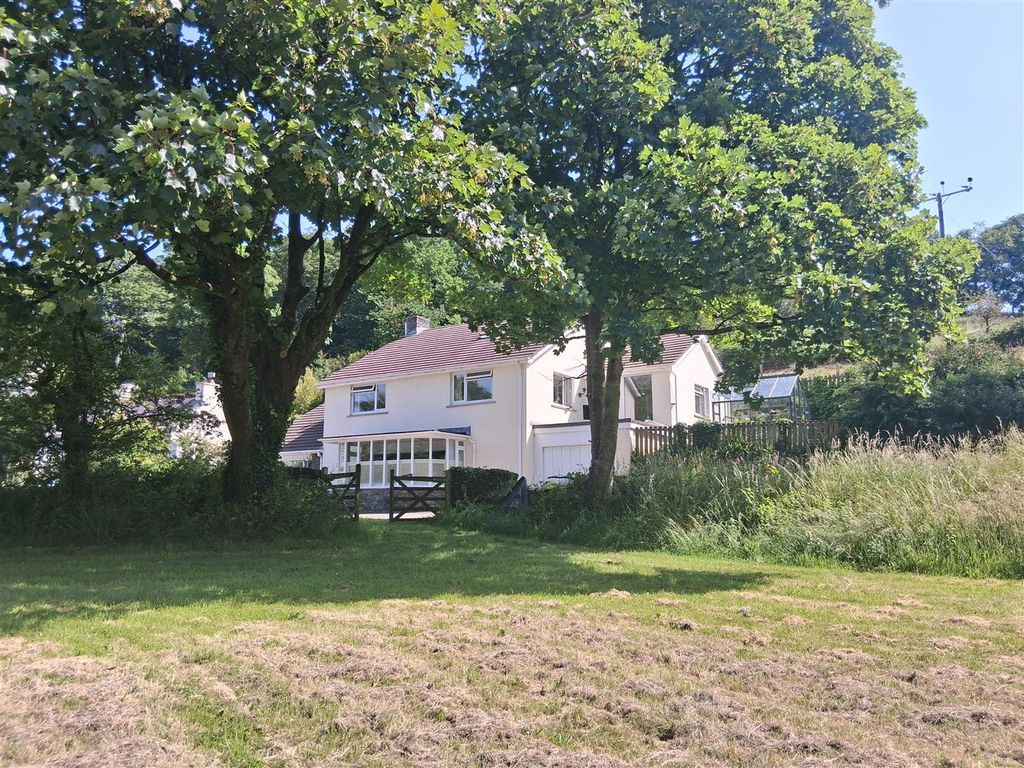 Property photo 1 of 41 11.Jpg