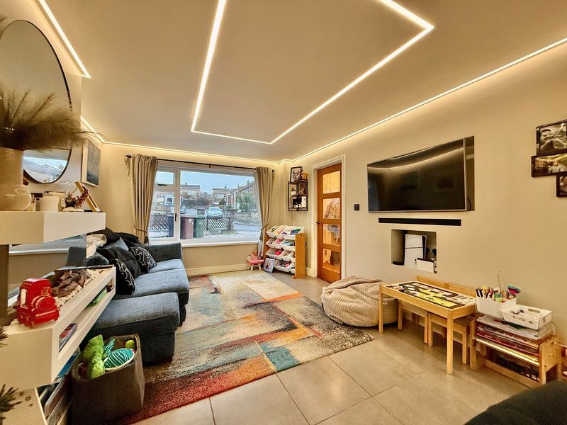 Property photo 2 of 27 Photo 2