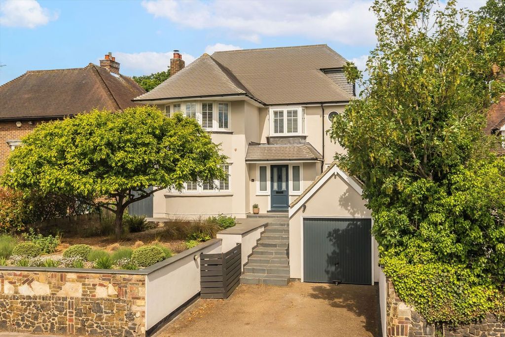 Property photo 1 of 14
