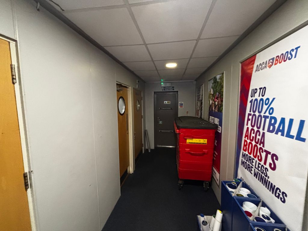 Property photo 3 of 4