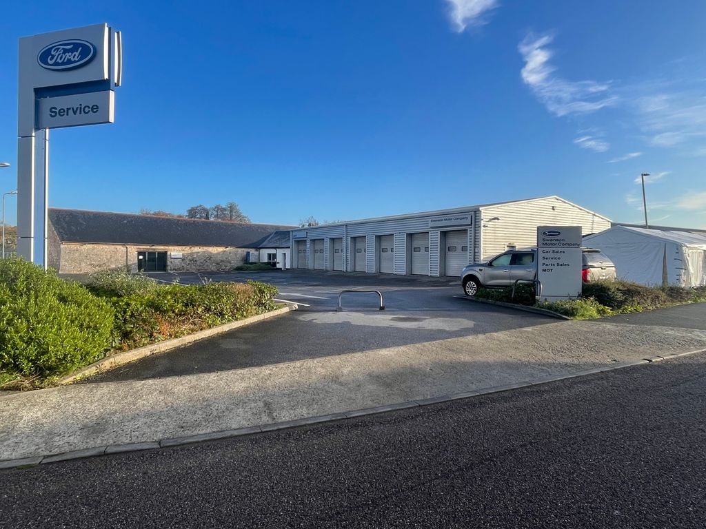 Property photo 1 of 7