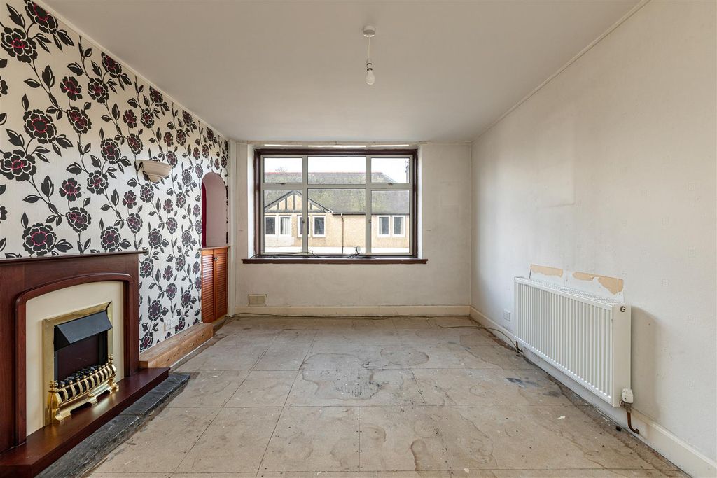 Property photo 2 of 16 93 Wood Street Galashiels 11.Jpg