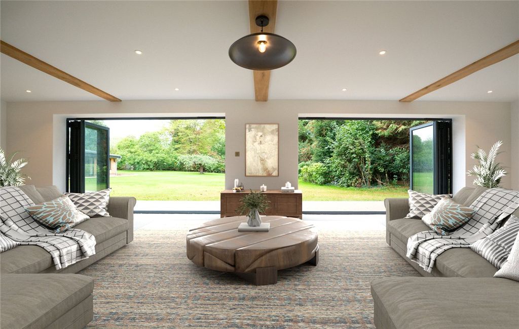 Property photo 2 of 37 Sitting Room