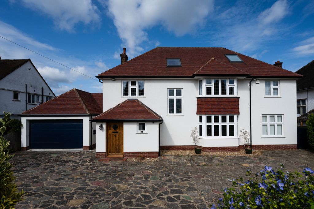 Property photo 1 of 33 Picture No. 77