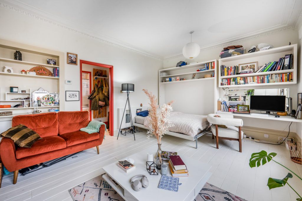 Property photo 2 of 11