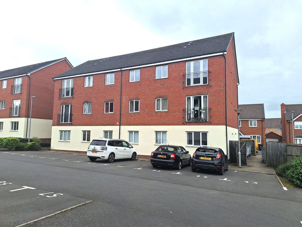 Property photo 1 of 8 Front